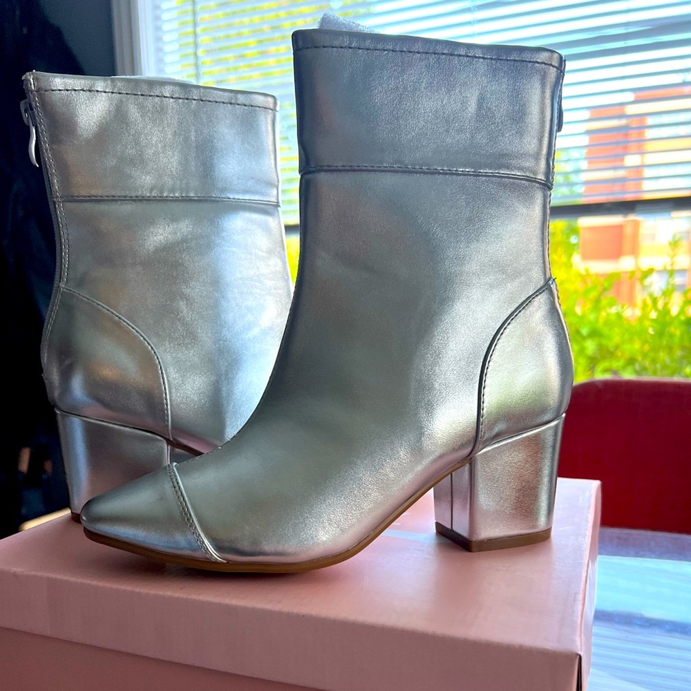 Silver Leatherette Mica Heel Booties